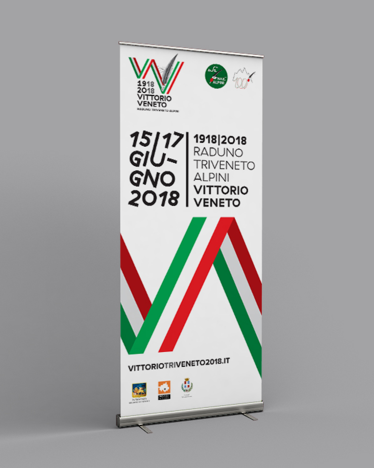 progettazione-grafica-roll-up_kora-comunicazione_raduno-triveneto-alpini-1.jpg Immagine coordinata Roll up Raduno Triveneto Alpini | Kora Comunicazione