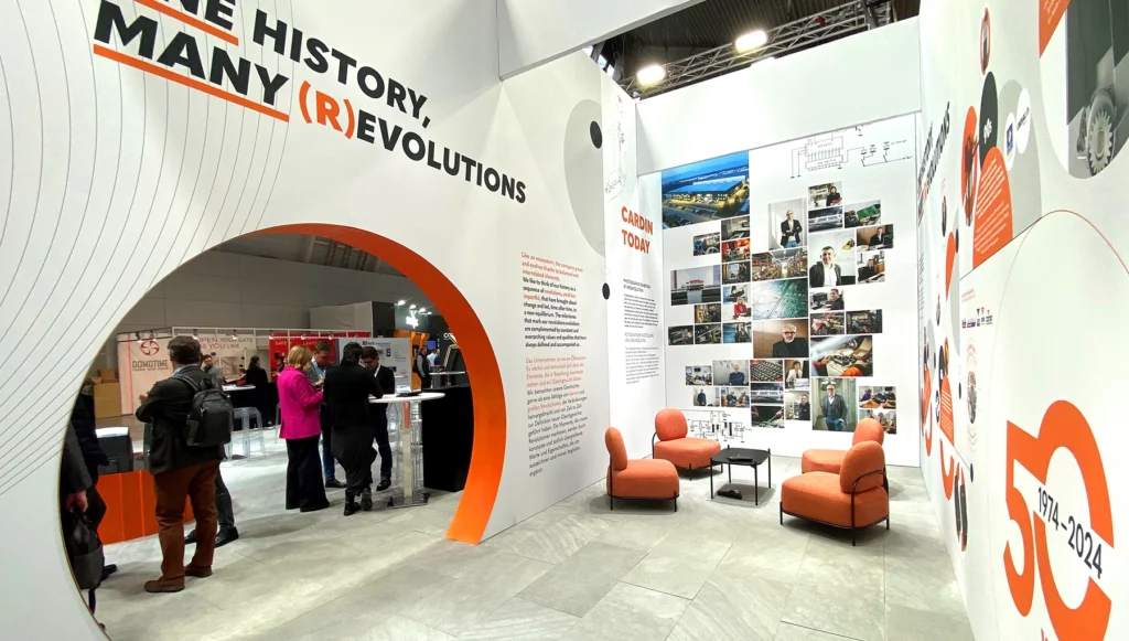 Kora-news-Cardin-stand